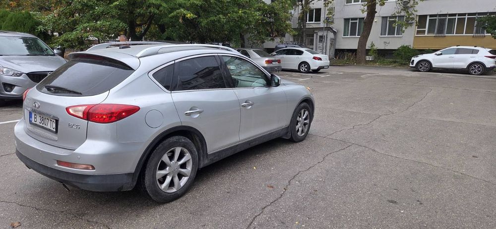 Infiniti EX 35 300 к. с.
