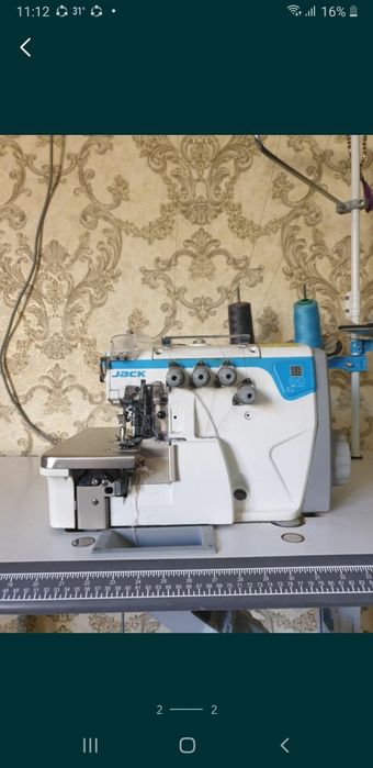 швейная машинка Jack   A4    Автомат  с управлением скорости