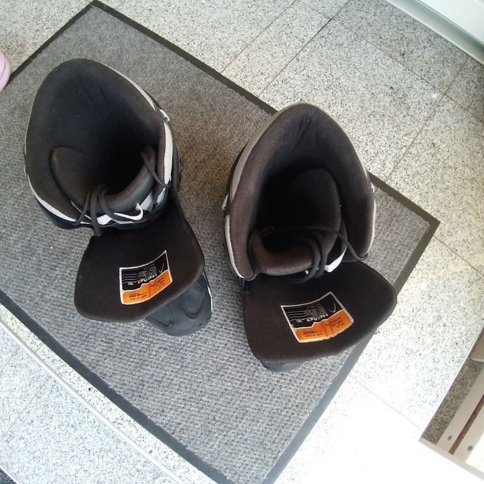 Vând boots snowboard Head  nr.45