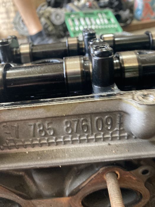 Bmw e90 e87 2.0d 163кс Цилиндрова Глава