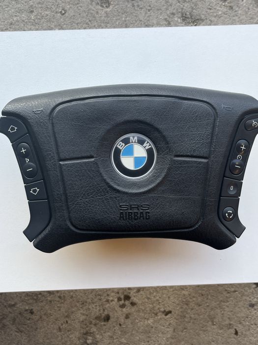 БМВ е39 Подлакотник