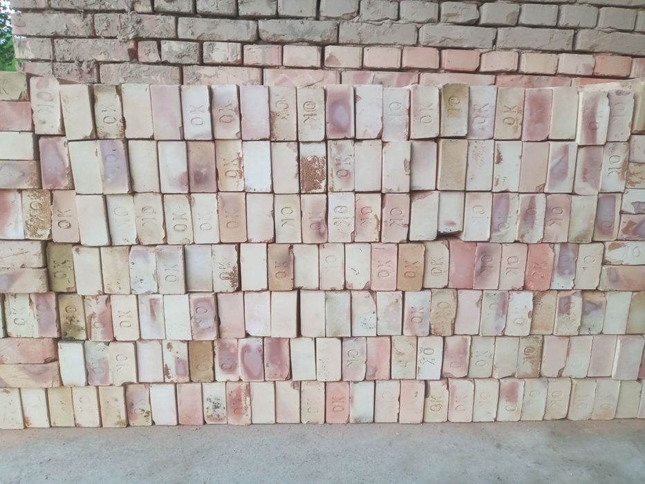 Rishton sifatli gʻishtlari