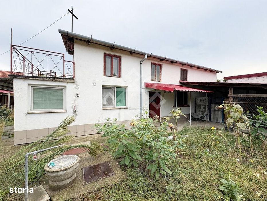 Casa si spatiu de productie in Iosia, teren 839 mp