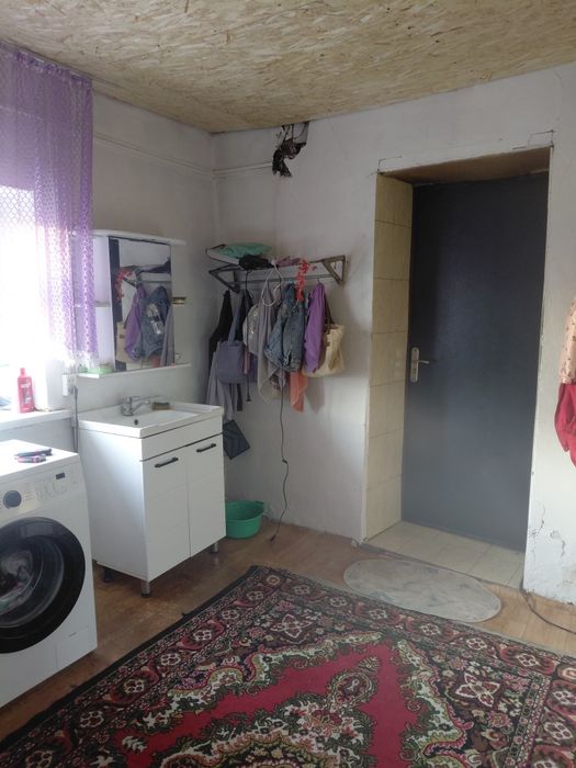 Продам дом на Мурате за магазином саида