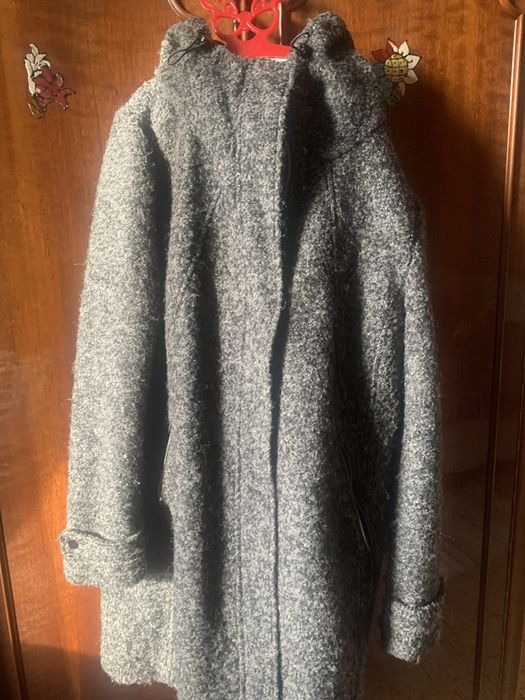 Продам женское демисезонное пальто(Европа)