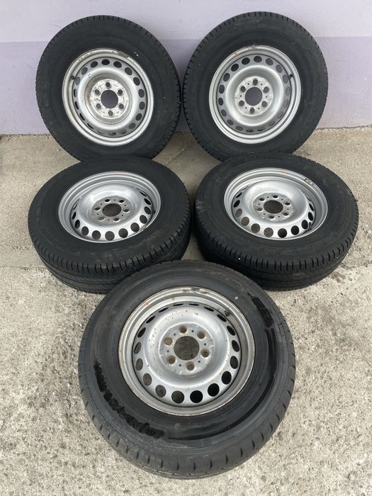 Roti cu anvelope de vara Michelin 235/65R16C - Mercedes Sprinter 907