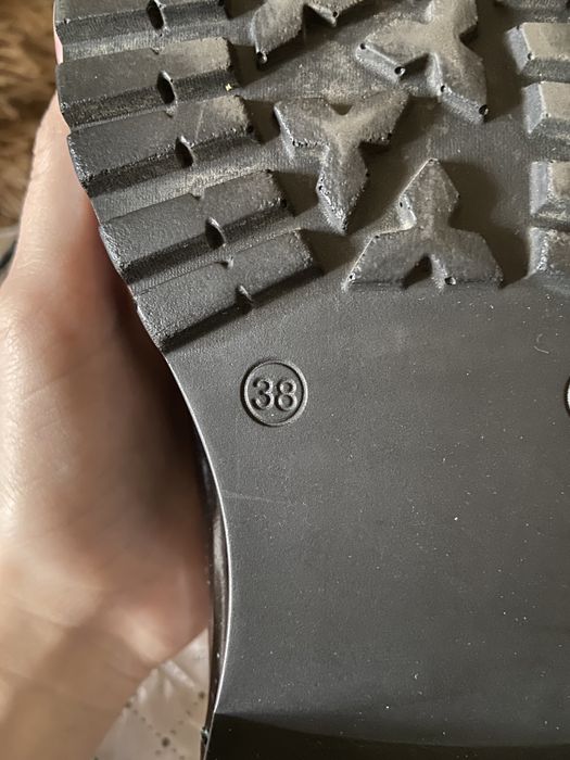 Лаковые оксфорды, 38 размер, маломерят