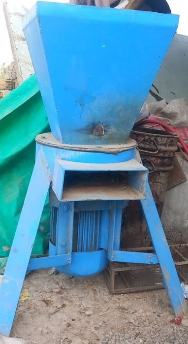 Дробилка измельчительная