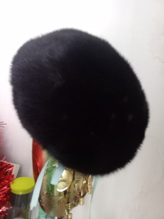 Продам норковую шапку
