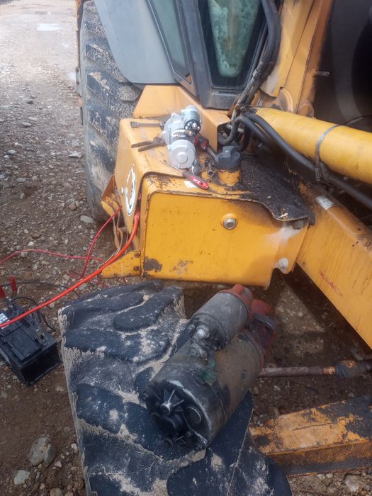 Electromotor buldoexcavator case 580k,sk,sale etc.de vânzare