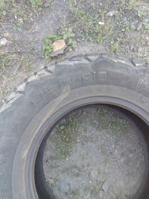 Резина на 16 стояла на УАЗ патриот
