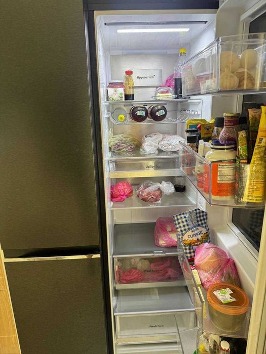 Продам холодильник двухкамерный б/у