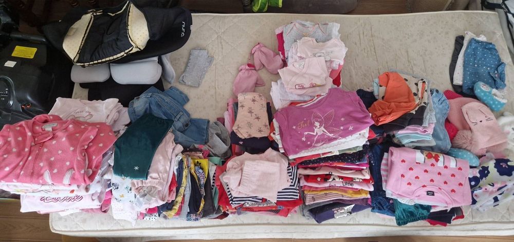 Vand lot haine copii