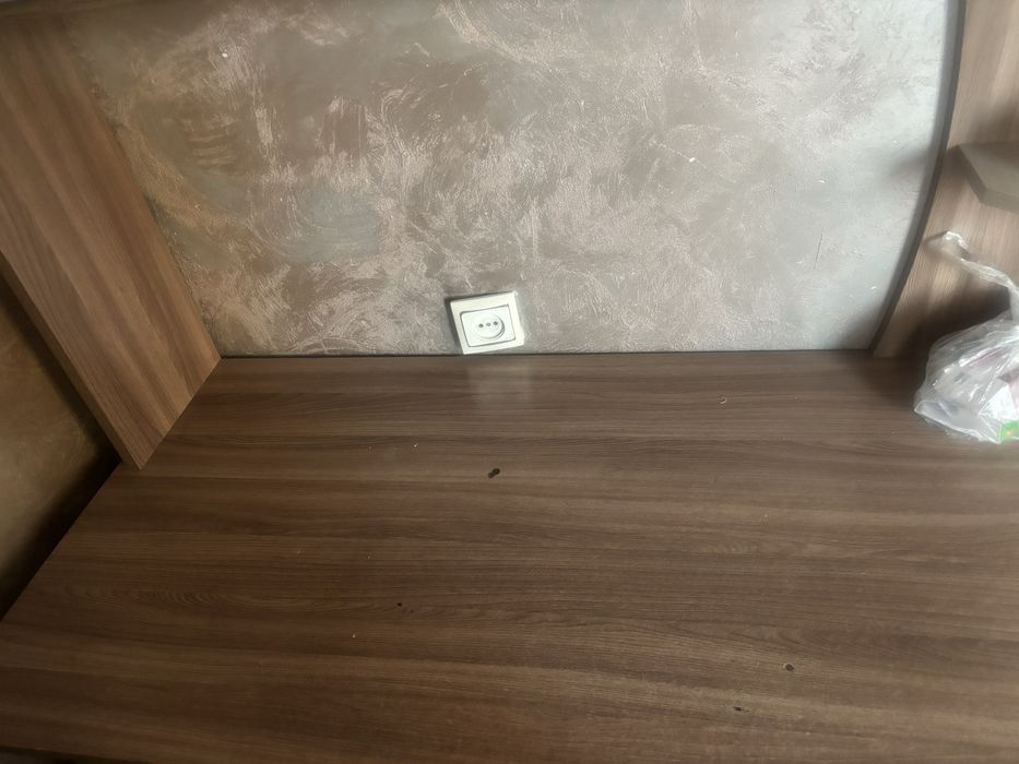 Столик компьютерный