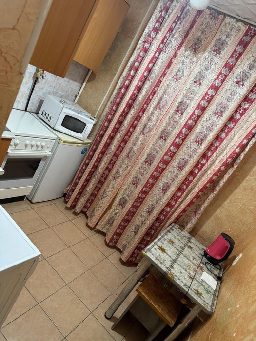 Продаю три гарнитура на хрущевки