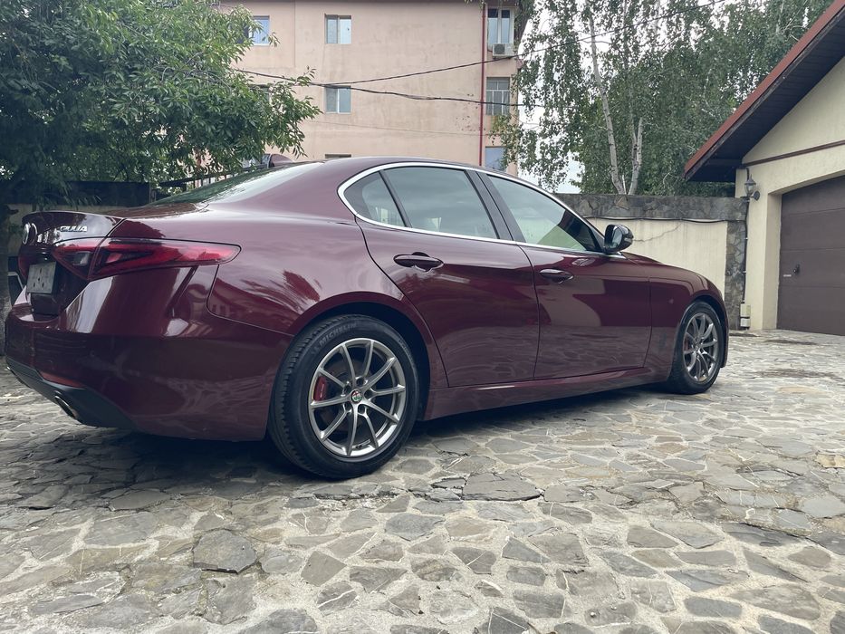 Alfa Romeo Giulia 2,2 JTDm Super