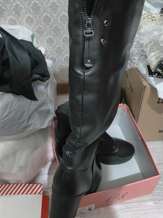 Продам зимние сапоги