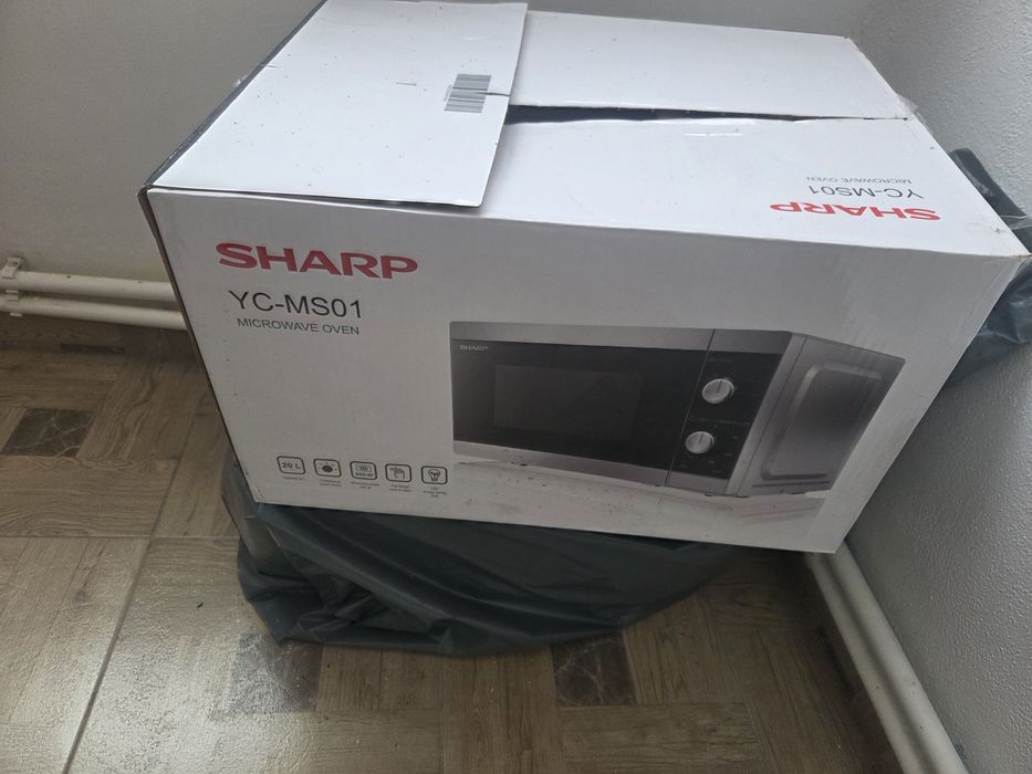 Cuptor cu microunde Sharp