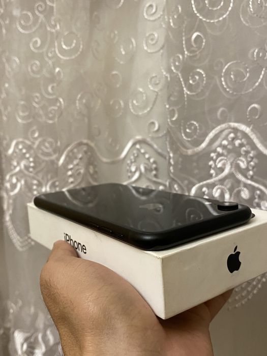 IPhone XR Yengide holati