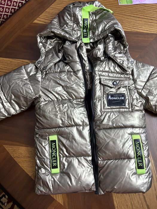 Продам детский комбинезон