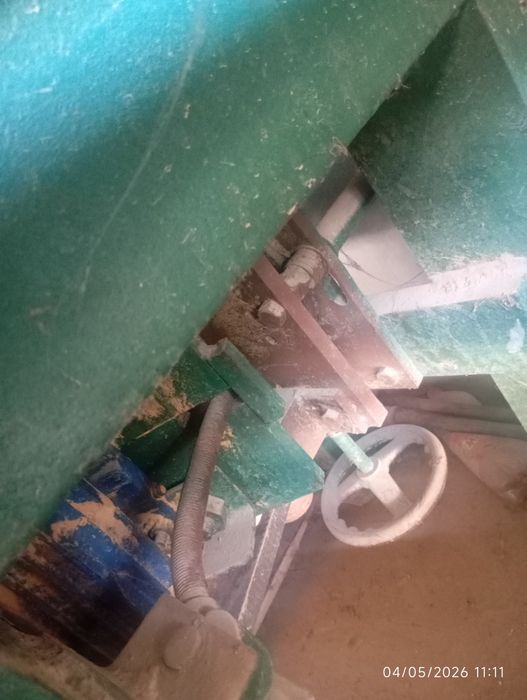 Trompo yo Xalq tilida frezerniy stanok sotiladi.ulgirib qolingk