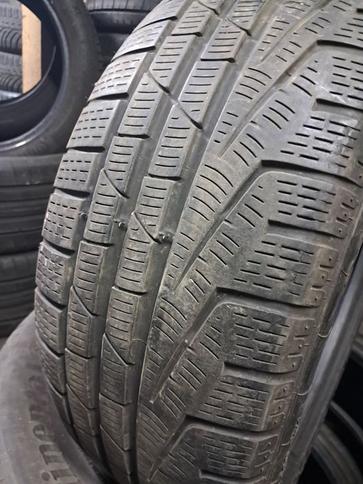 Anvelope second iarna 245 35 R18/225 40 R18 Pirelli