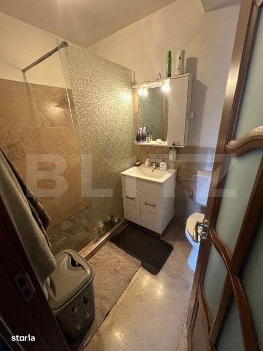Apartament 3 camere, 60 mp, parcare inclusa, zona Terra