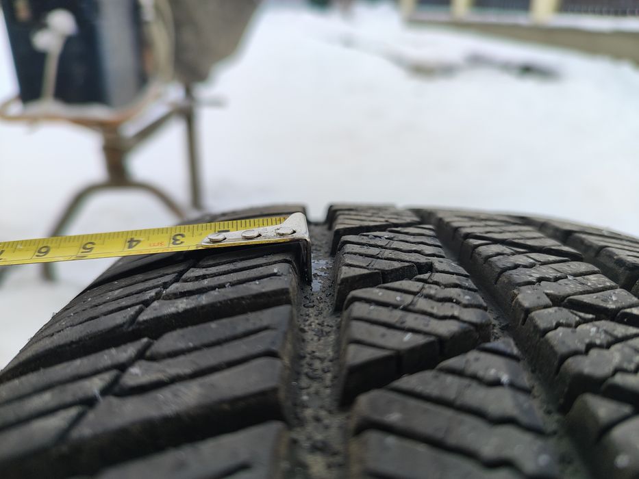 215 65 17  Iarna Winter set 2 BUCATI anvelope BARUM POLARIS 5