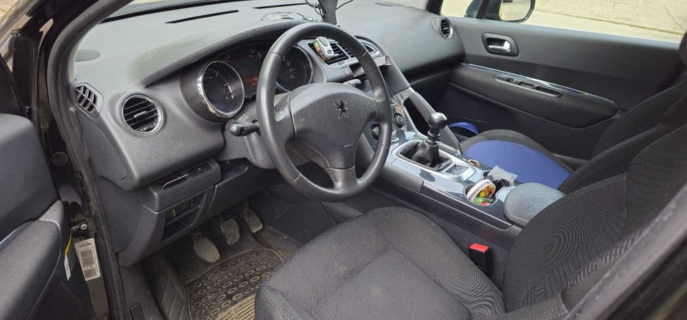 Vand Peugeot 3008 inmatriculat de nou in Romania