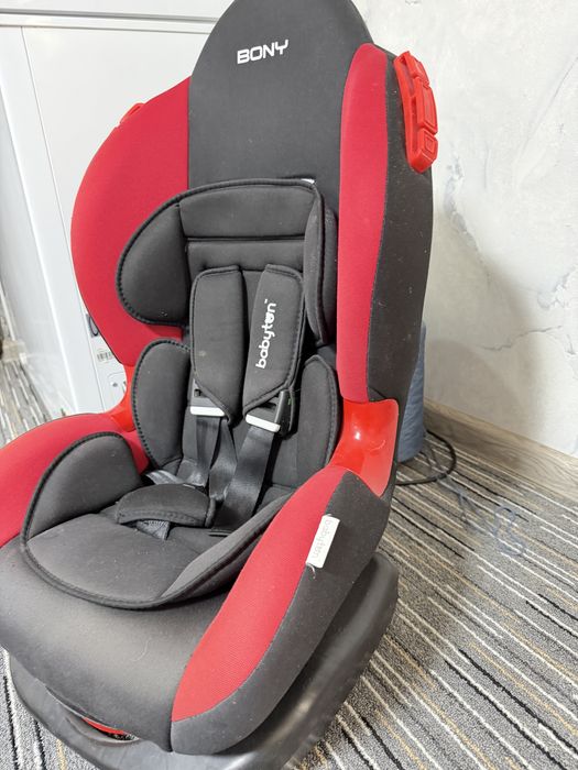 Автокресло сатылады