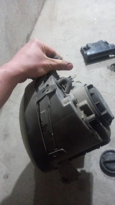 Продается фара срочно