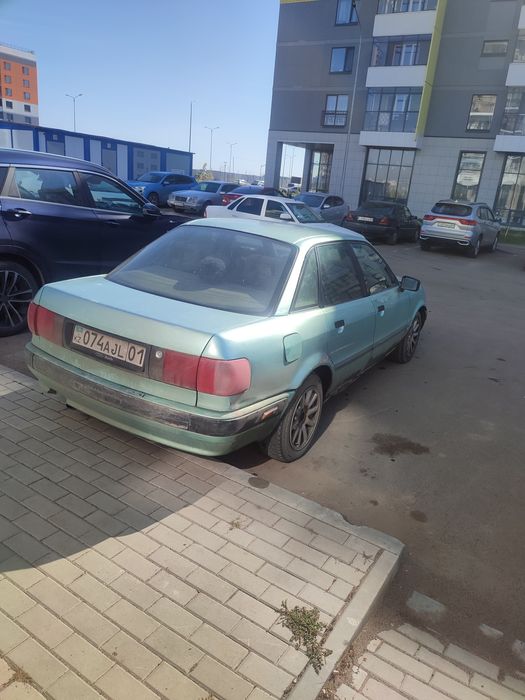 Машина сатылады Ауди б-4 1992