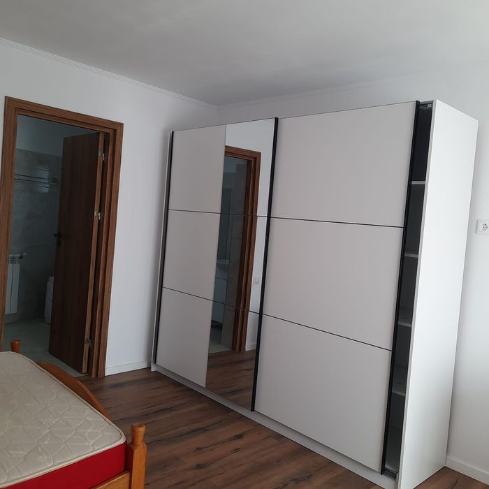 Inchiriez casa 2 camere zona Galata