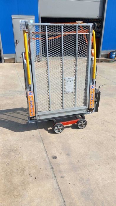 електрическа инвалидна рампа за бус