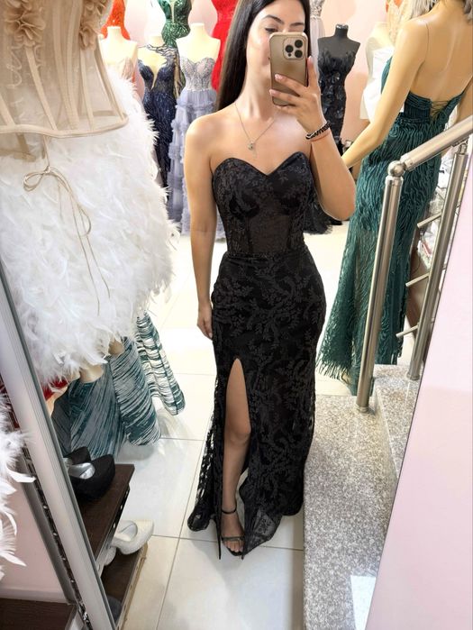 Бална рокля.