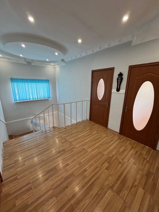 Продам двух этажный коттедж