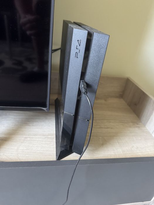 Playstation 4 fat