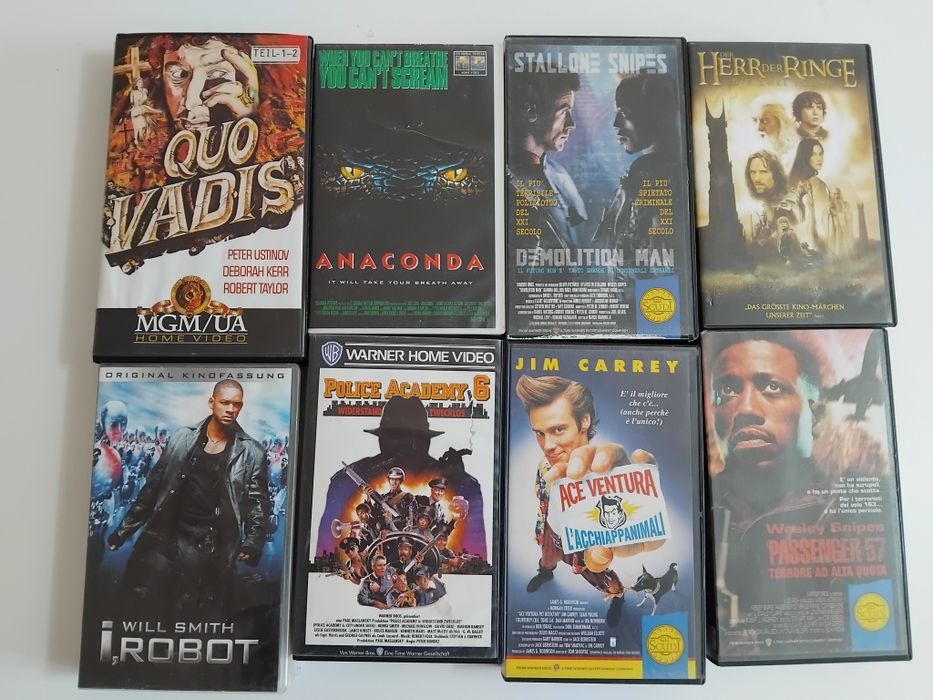 Лицензирани видео касети