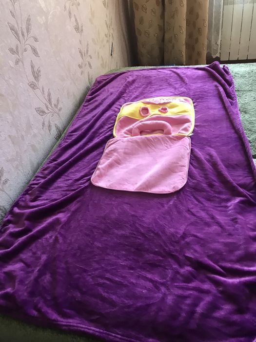 Продам Сумочки - Пледы