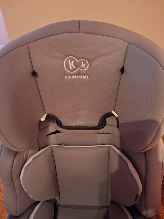 Столче за кола kinderkraft