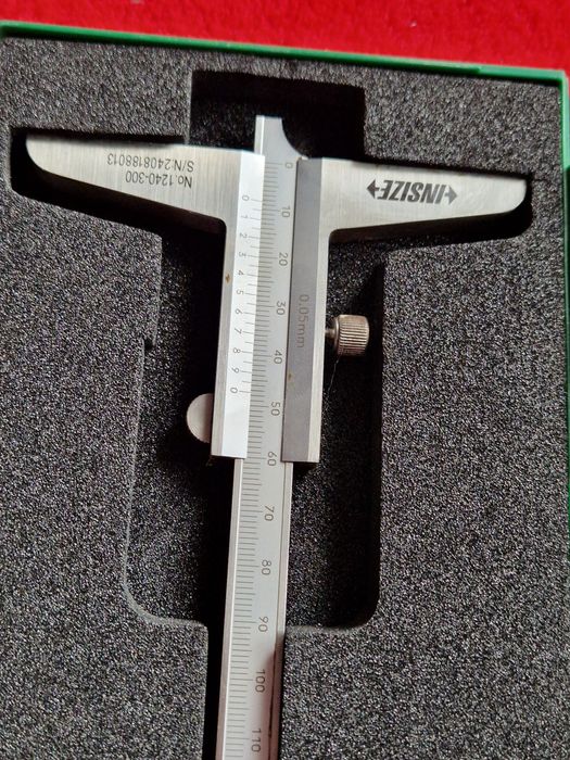 Subler mecanic  de adâncime in cutie 400 mm