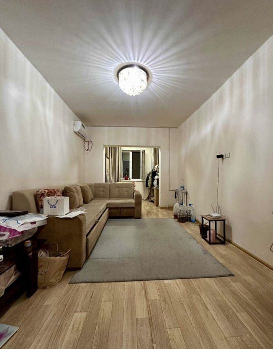 Код 869  Продается 3/4/5 ком квартира куйлюк массив 4 не торец