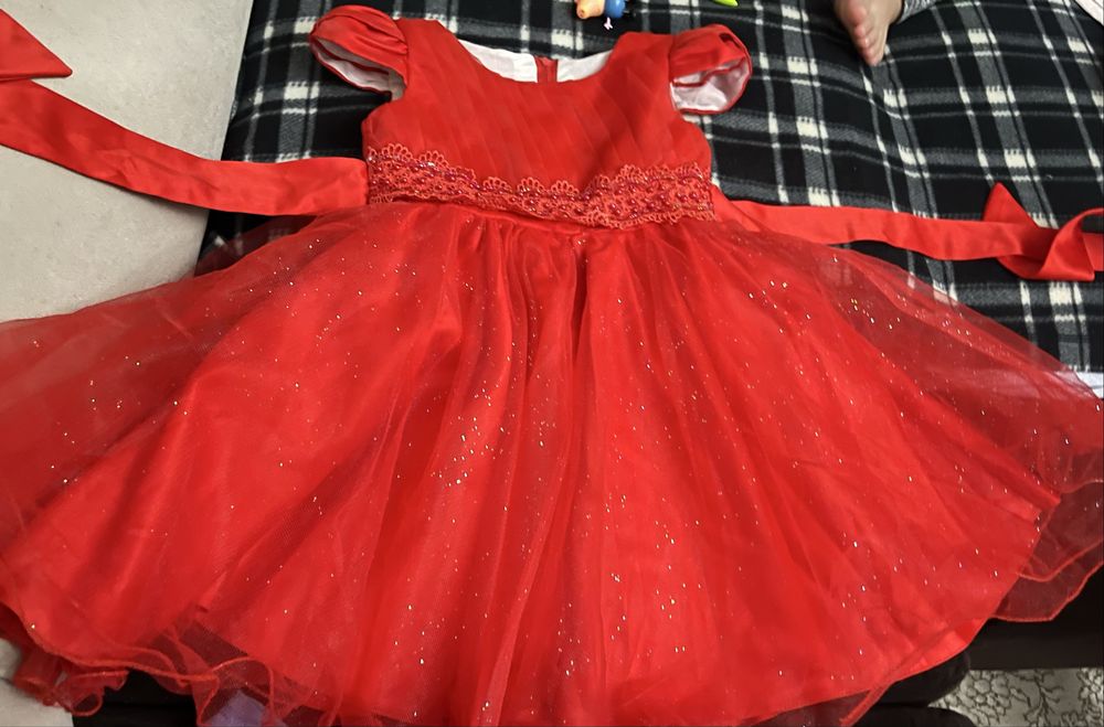 Детское платье на 1-2 года