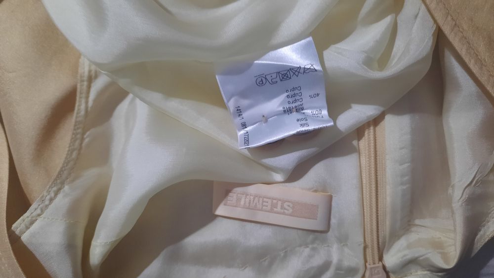 Rochie din mătase naturală