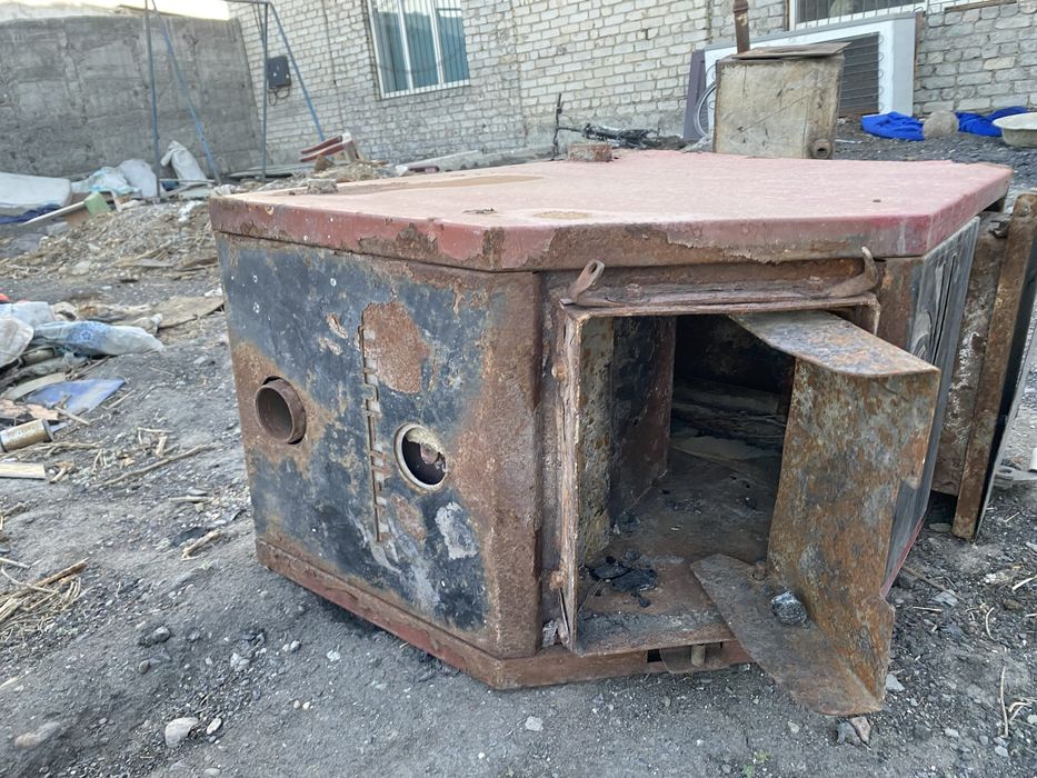 Продам печку жарит варит парит