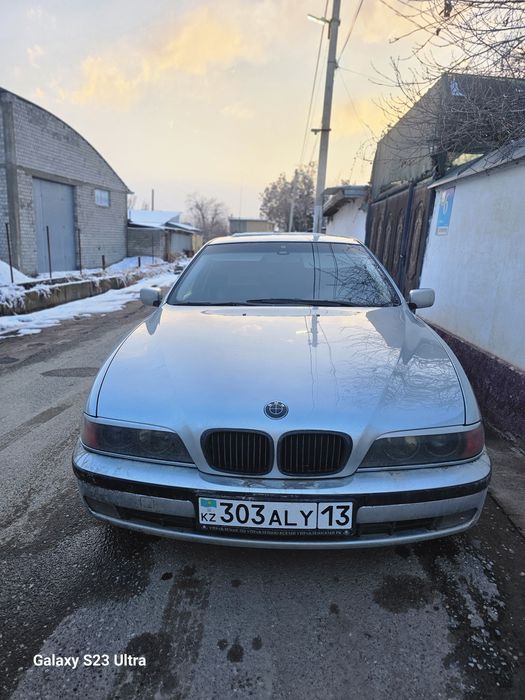 Передний бампер е39 оригинал дорест