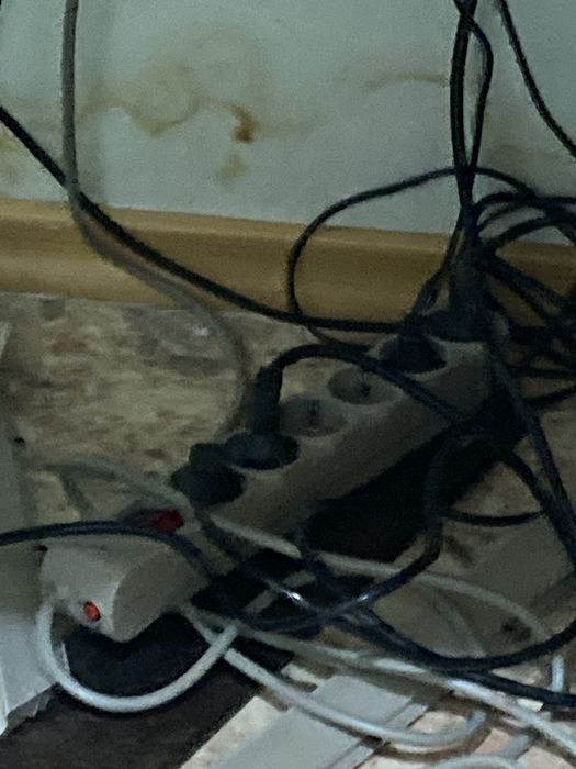 Продам компьютер вместе с компьютерным столом