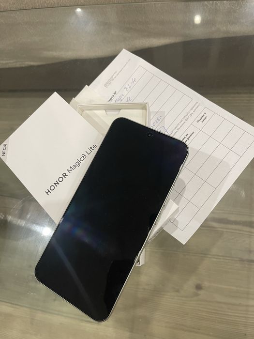 Honor magic 8 lite