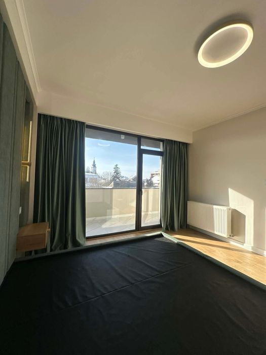 Ofer spre inchiriere Apartament 2 Camere  Str Ady Endre