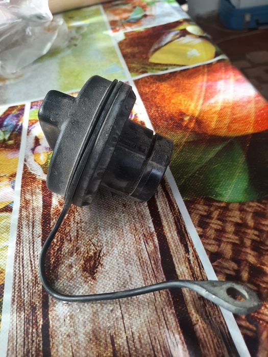 Пробка бензобака форд 7000